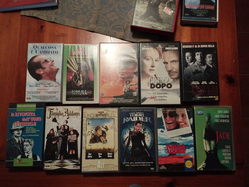 Lotto vhs miste - film, 2,99