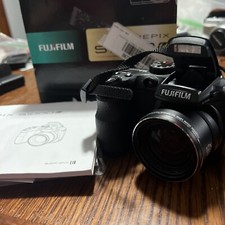 Fuji Finepix S1000 FD 10MP
