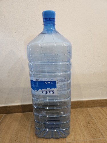 Boccioni acqua tanica vuoti - 2,