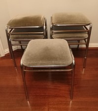 Sedia sgabello armadio caramelle centro giochi arcade giapponese grigio vintage