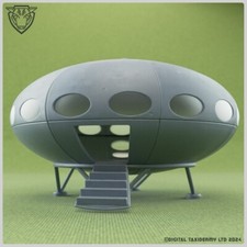 Futuro House - Modern -