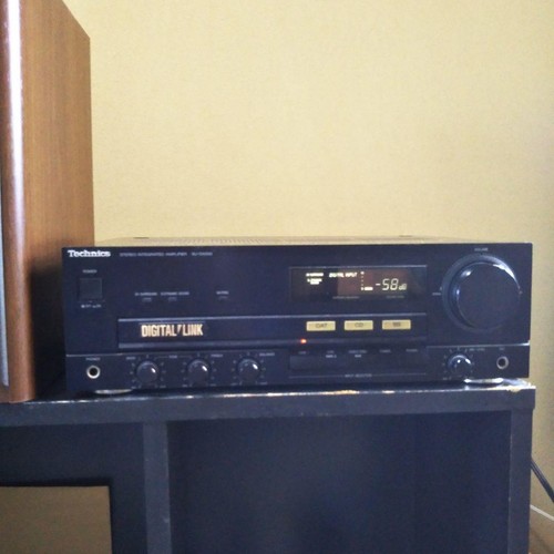 Amplificatore integrato stereo
