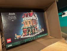 LEGO Icons Tudor Corner Mini