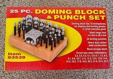 Set 25 pezzi blocco e punzone