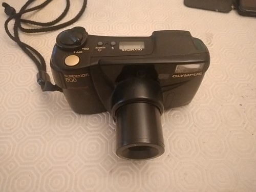 Olympus superzoom 800 - superzoom, point