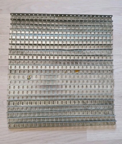 Meccano lot cornières - meccano, 22