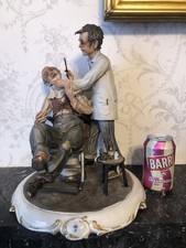 grande statuina capodimonte barbiere ottime condizioni