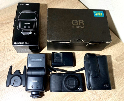 Ricoh digital iii 10mp - ricoh,
