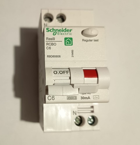 Schneider electric - c6,
