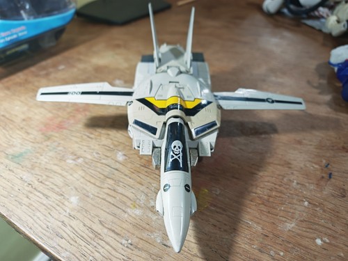 1984 bandai valkyrie macross - bandai,