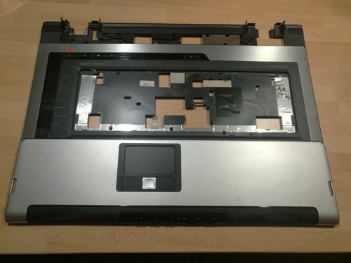 Scocca superiore touchpad