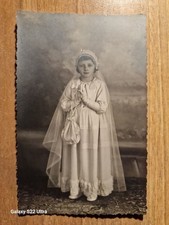 21112. Fotografia cartolina bambina Prima Comunione italia 14x9