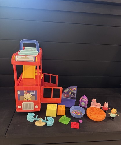 Peppa pig figure playset - figure, &