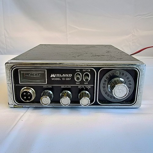Midland model 857 radio - 13-857, cb