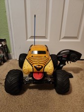  RARO CAMION RC TRAXXAS MONSTER JAM MONSTER MUTT 1/10 2WD CANE