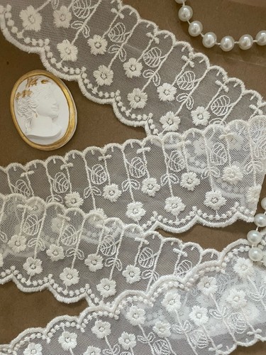 Elegante bordo pizzo - elegante,