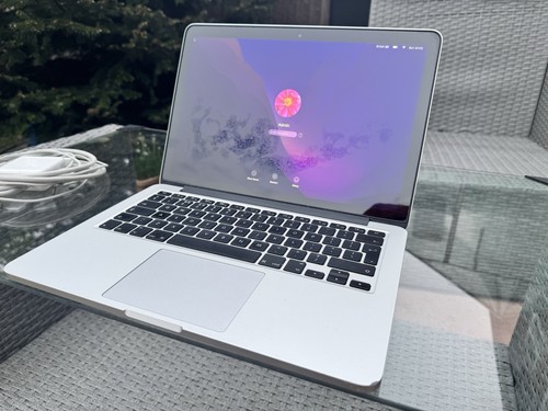 Apple macbook pro 2015 - 13",