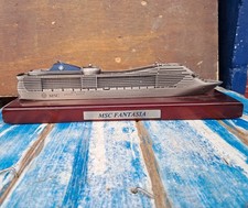 Modellino di Nave da Crociera