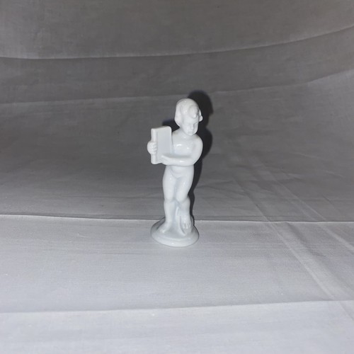 Statuetta bambino con libro - , in