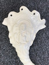 WEDGWOOD WILLIAMSBURG CORNUCOPIA CREAMWARE TASCA DA PARETE