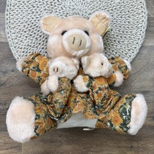Vintage Plushland Mama Pig