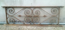 ECCEZIONALE INFERRIATA DELL'800 IN FERRO BATTUTO SOPRA PORTA CM 39 X 115