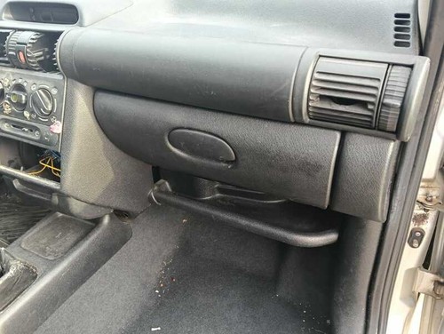 Guantera opel corsa edition - opel,