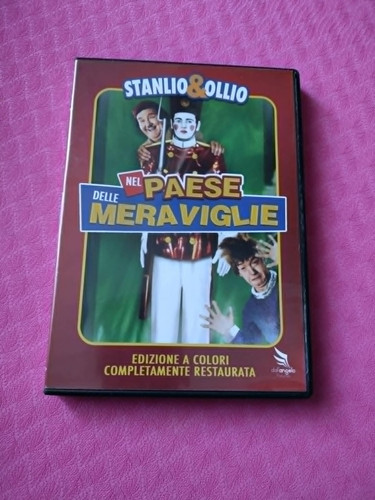 Stanlio ollio nel paese - stanlio,