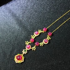 Collana perfetta alta ghiaccio