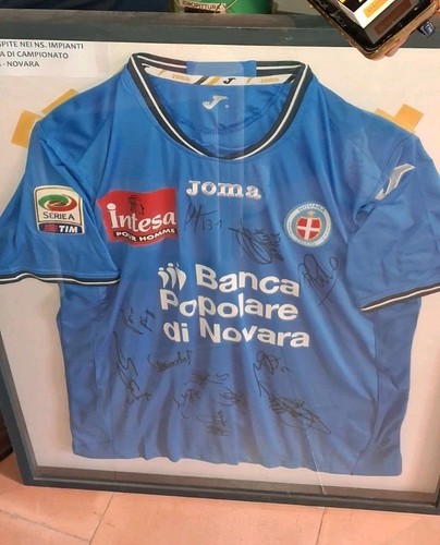 Maglia novara autografata - maglia,