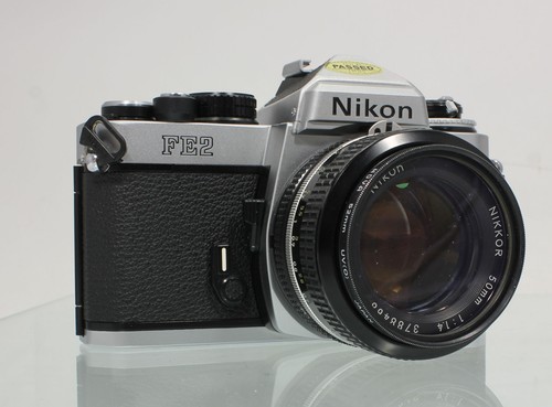 Nikon fe2 cromo - +, 50mm