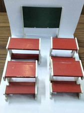 Aula delle bambole banchi - aula,