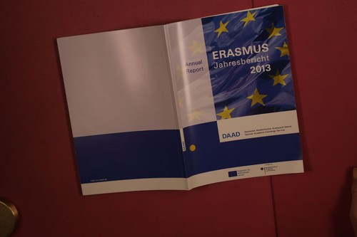 435402 erasmus jahresbericht - erasmus,