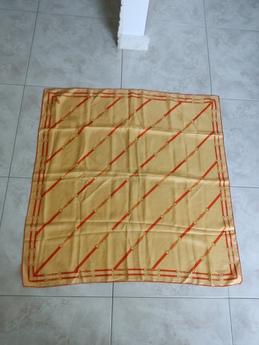 Foulard roberta camerino - roberta,