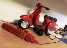 Piaggio VESPA PX 125 - 150 . 200 giocattolo vintage anni 70 Roma.91711
