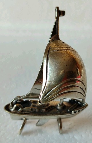 Argento massiccio 800