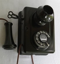 Telefono antico automatico
