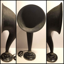 Antique 1920s Radiola Loud