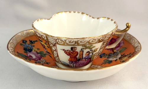Antica tazza piattino - e,