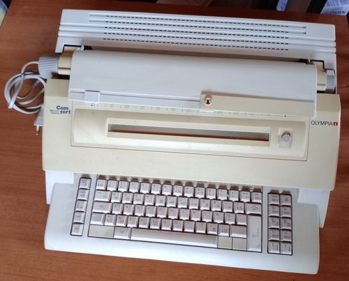 Macchina scrivere elettrica - da,