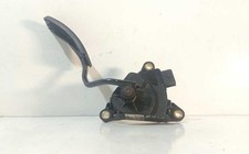 8200153268 acceleratore