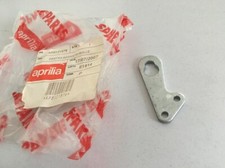 AP8121876 PIASTRA AGGANCIO