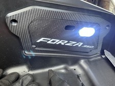 Sportello vano sottosella