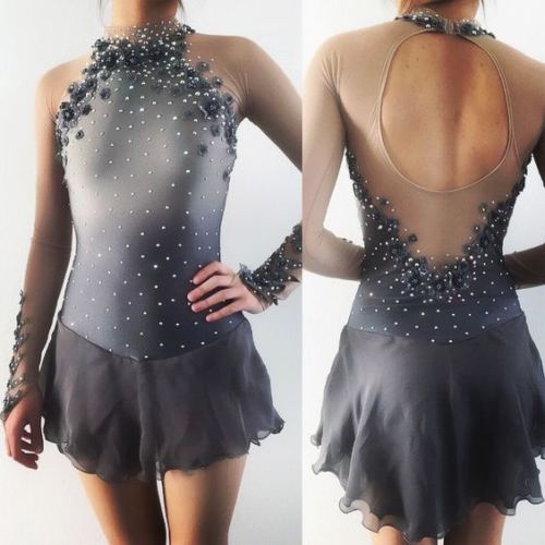 Costume vestito pattinaggio
