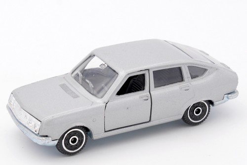 Polistil lancia beta 1800 - 1/43,