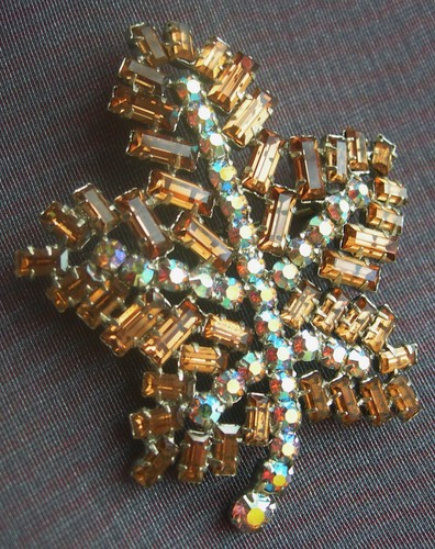 Vintage broche feuille - vintage, pavé