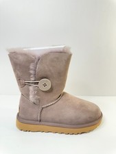 01046 UGG AUSTRALIA FSYGR