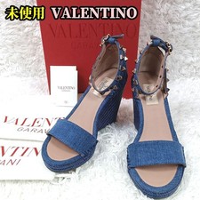 VALENTINO GARAVANI Rockstud