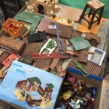 Playmobil Fort Brave 5245 set