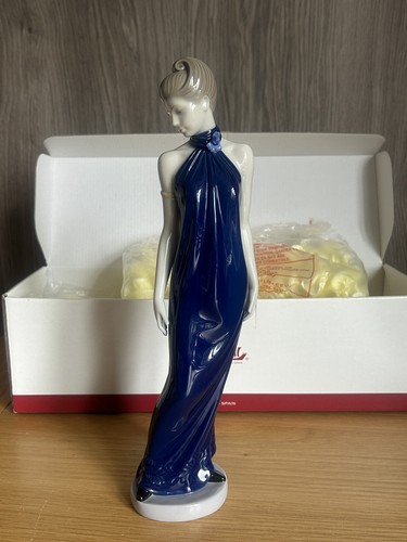 Statuina porcellana lladro nao - statuina,
